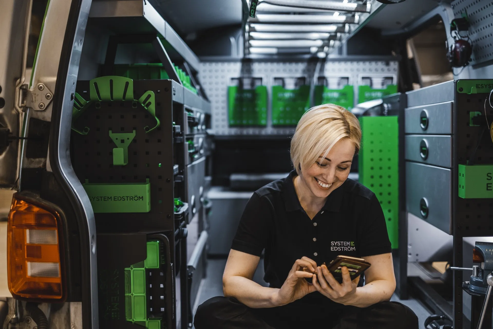 Bilinredning för Ford Transit Connect L2 24-